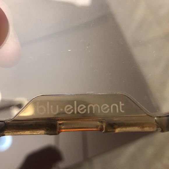 Blu element IPhone X case - Picture 3 of 7